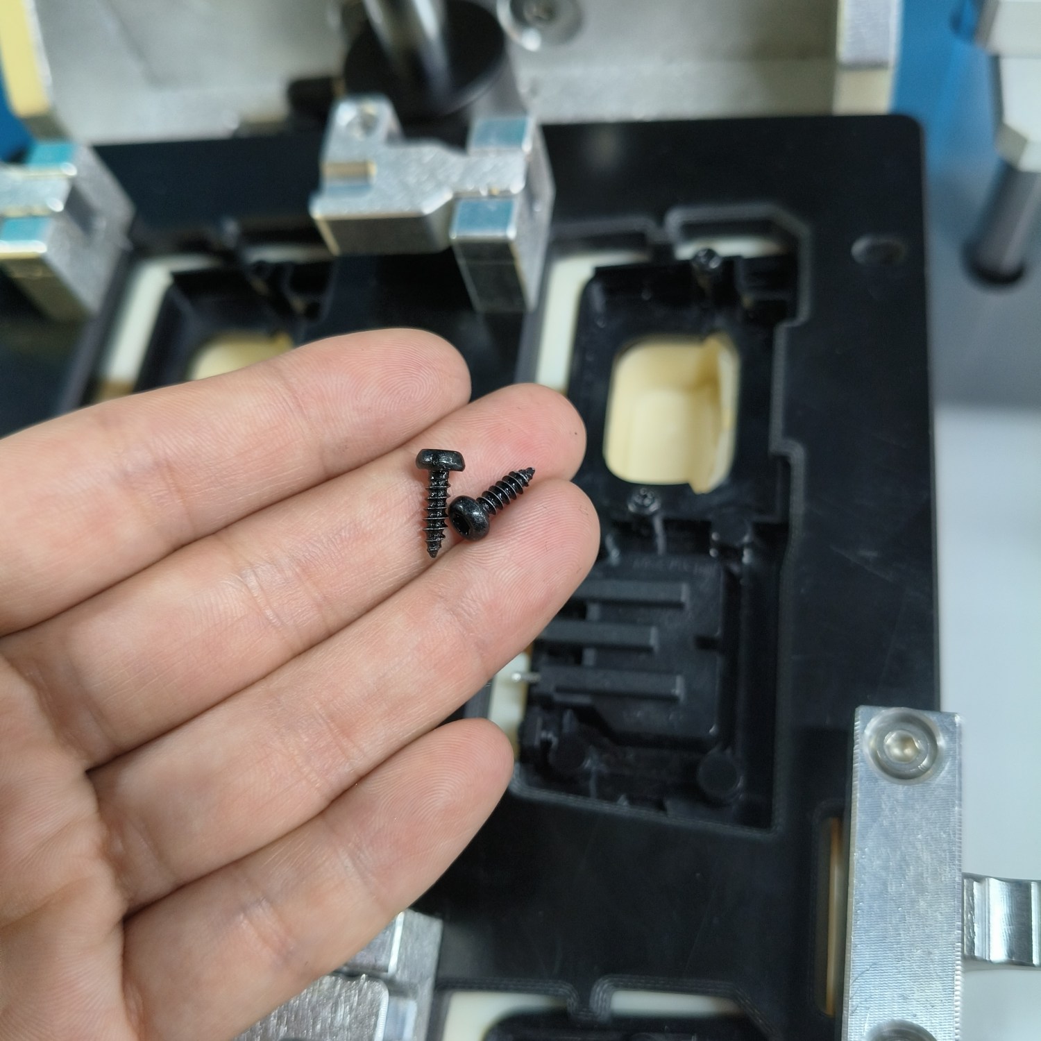 product-thumb